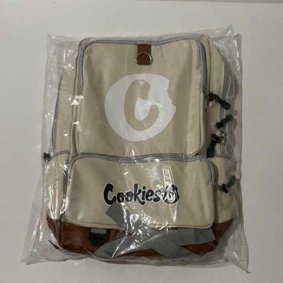 Cookies Smellproof Travel Backpack - Picture 3 of 6